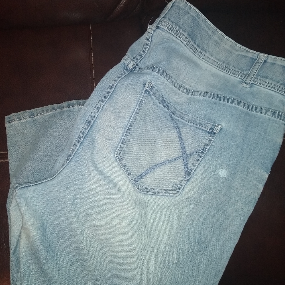 Lane Bryant Genius Fit Capri Jeans Size 20
